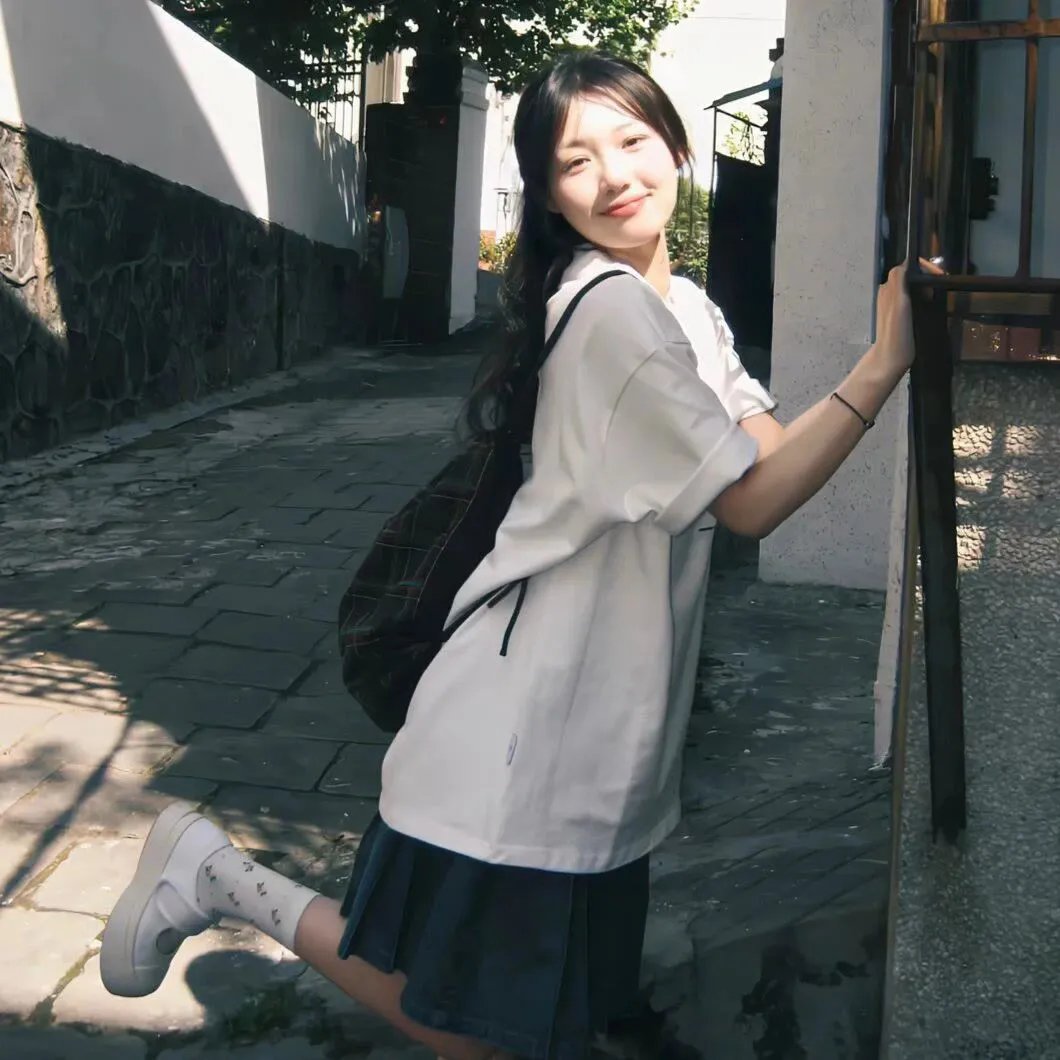 那小子真帅
